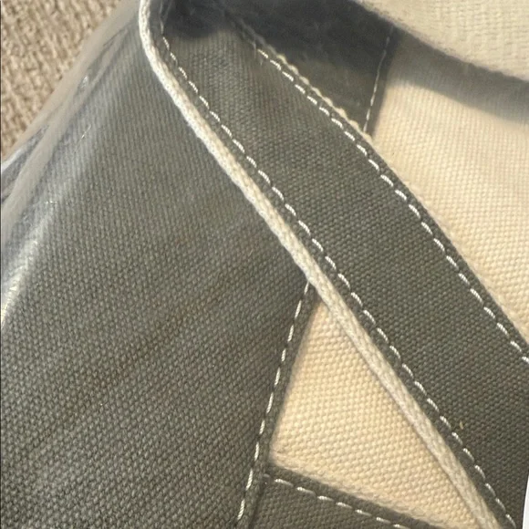 New lands end Canvas Tote Bag with green and Cream Design - Picture 3 of 8